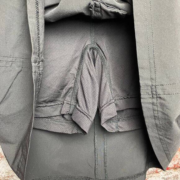 L.L. Bean Women's Black Skorts Size 12R - Picture 4 of 6